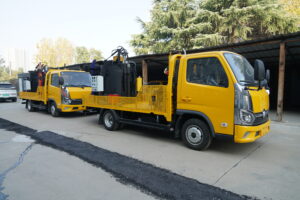 Asphalt Pavement Hot Recycling Machine  On-Site Heating & Recycling Solution for Rapid Pothole Repair  What Is Asphalt Pavement Recycling Technology?  Asphalt pavement recycling technology refers to the process of reclaiming and reusing deteriorated asphalt pavement materials that no longer meet service requirements.  Through milling, excavation, crushing, screening, and reheating, reclaimed asphalt pavement (RAP) is blended with new aggregates, fresh asphalt binder, and rejuvenating agents (if required) to produce a recycled asphalt mixture with reliable road performance. This recycled material can be reused for surface courses, base layers, and other pavement structures.  With the continuous expansion of road networks worldwide, pavement maintenance pressure is increasing rapidly. Potholes are one of the most common and hazardous asphalt pavement distresses. If not repaired in time, potholes can expand quickly under heavy traffic loads and rainwater infiltration—significantly increasing maintenance costs and posing serious safety risks to road users.  In many regions, road authorities require that “potholes must not remain overnight.” This makes a mobile, on-site asphalt hot recycling machine essential for modern road maintenance operations.